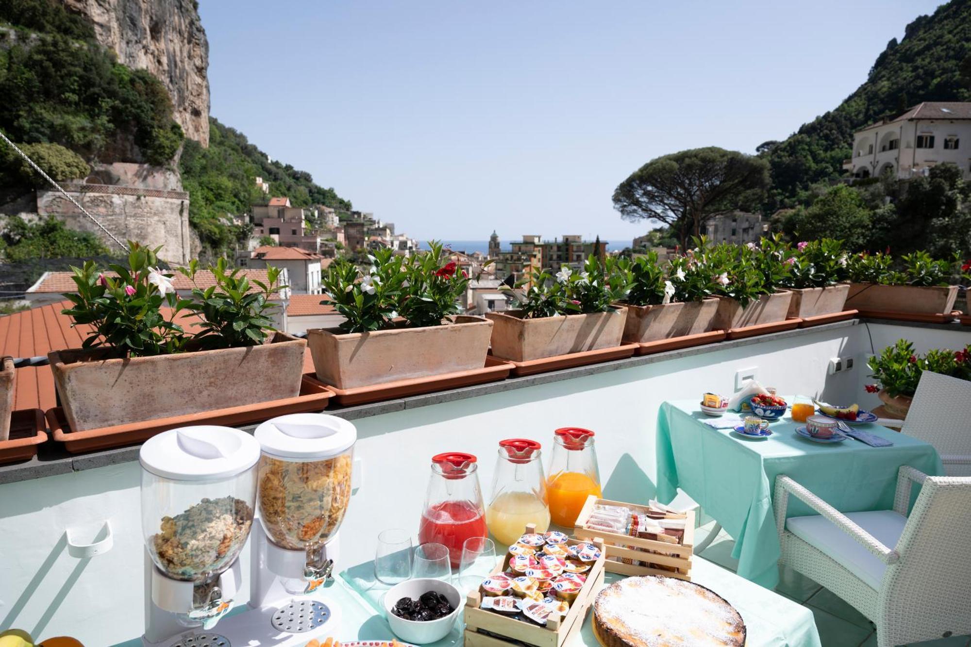 Valle D'Amalfi Suites エクステリア 写真